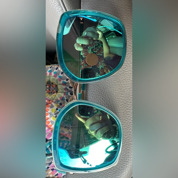 Diff Eyewear Turquoise Ice Crystal Turquoise Ice Mirror Sunglasses - Picture 8 of 8